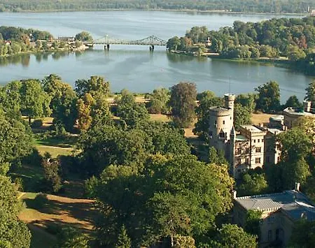 Ferienwohnung Im Historischen Turm Apartment Potsdam